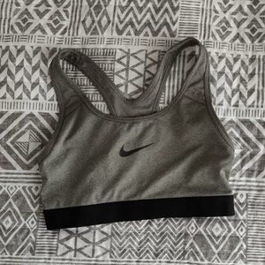 Nike gray sports bra. XS